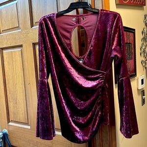 Beautiful, holiday, fancy crushed purpleish pink velvety top.